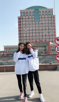 女人自慰无遮挡全过程：科学认知下的女性私密行为探索_: 引领未来趋势的观点，是否能实现跨越式发展？