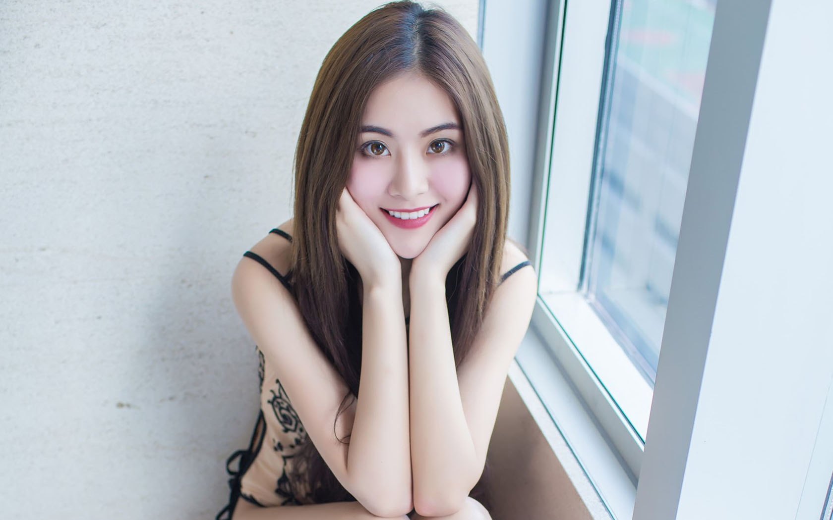 在女同桌屁股里疯狂进出h：一段跨越误解的默契配合，最终收获真挚友谊_: 深入分析的报道，为什么你还不想了解？